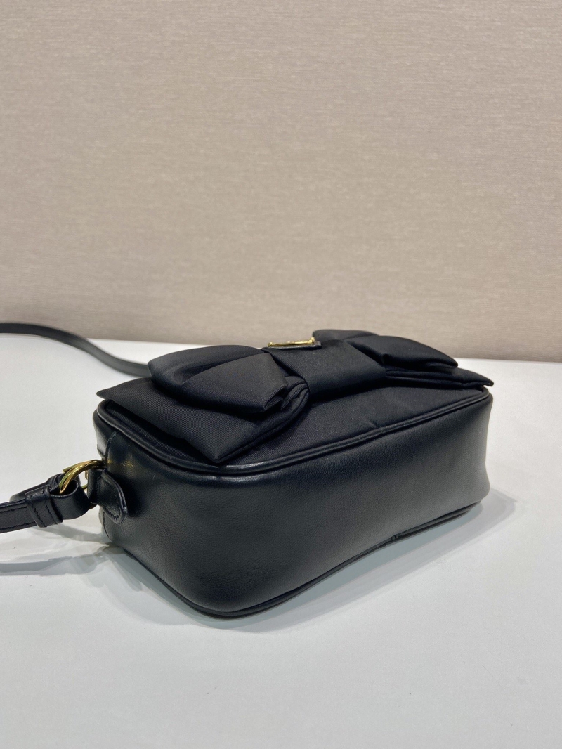 Pra*a satchel bags